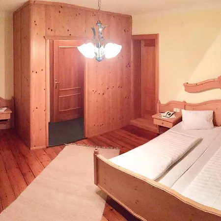 Gasthof Back'n Hansl Inn Oblarn