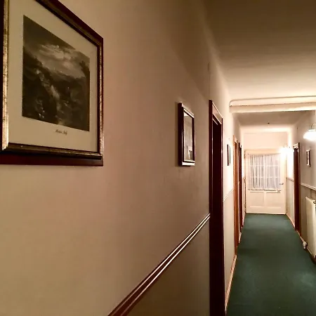 Inn Gasthof Back'n Hansl Oblarn