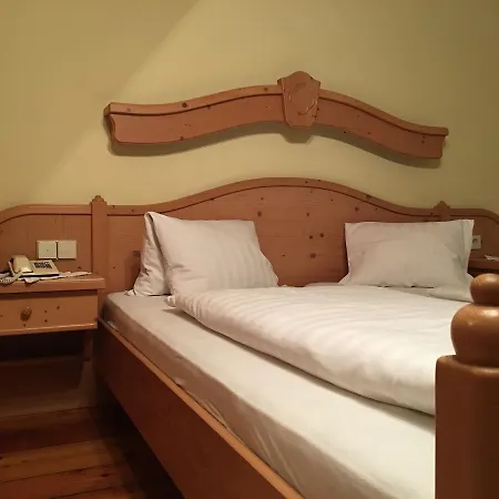 Gasthof Back'n Hansl Inn Oblarn